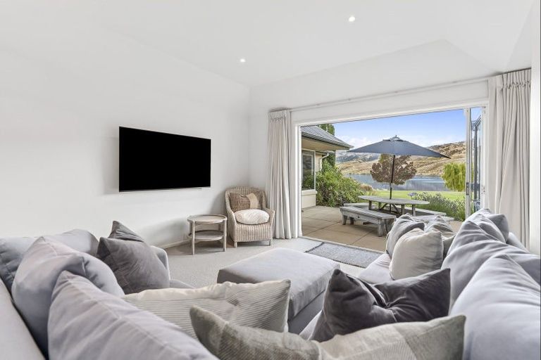 Photo of property in 16 Wakefield Lane, Mount Pisa, Cromwell, 9383