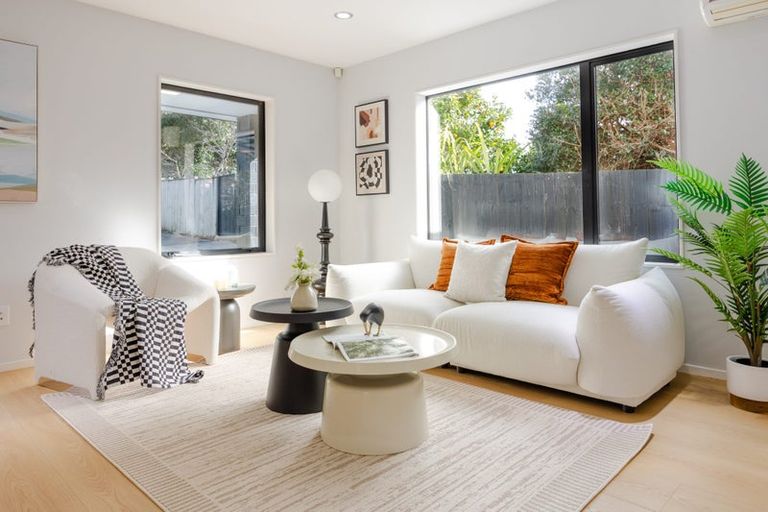 Photo of property in 7a Fairdene Avenue, Henderson, Auckland, 0610