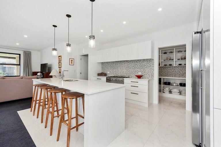 Photo of property in 230 Cumberland Drive, Flagstaff, Hamilton, 3210