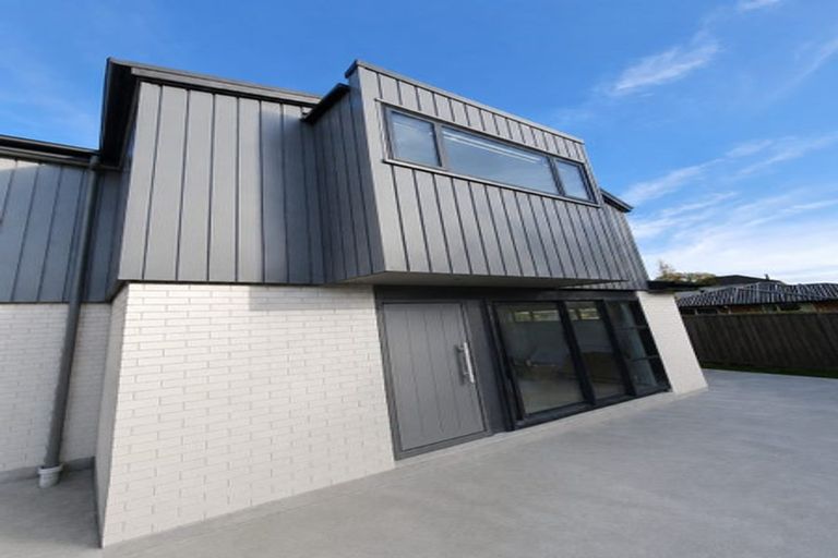 Photo of property in 103 Rattray Street, Riccarton, Christchurch, 8041