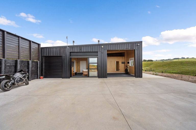 Photo of property in 49 Honey Road, Otaua, 2683