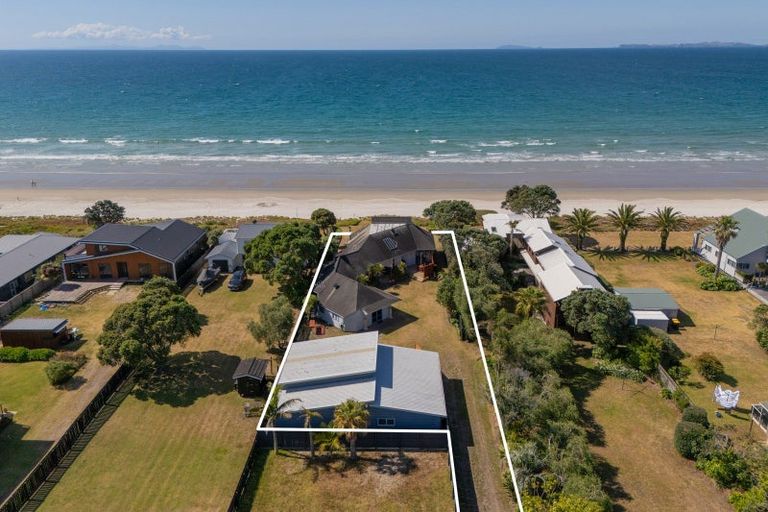 Photo of property in 300 Kenwood Drive, Matarangi, Whitianga, 3592