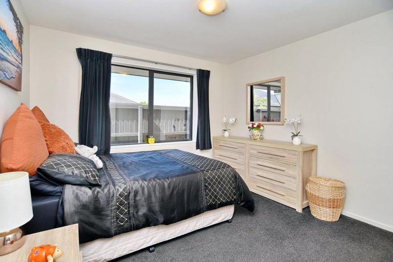 Photo of property in 16 Beech Drive, Rangiora, 7400