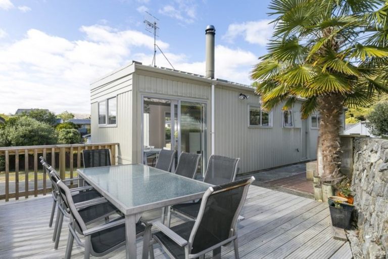 Photo of property in 10 Bowline Place, Whitby, Porirua, 5024