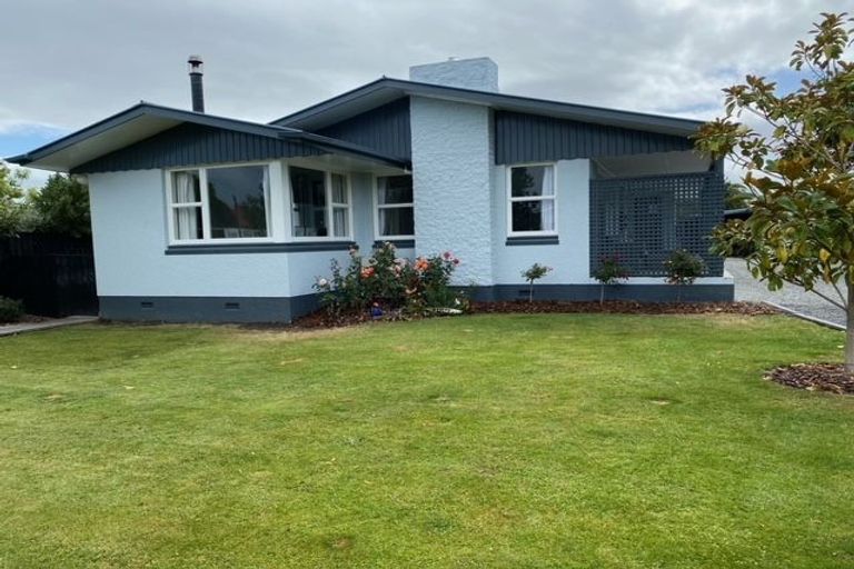 Photo of property in 3 Clayton Road, Amberley, 7410