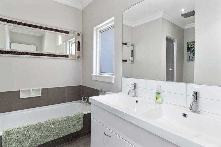 Photo of property in 60 Judea Road, Judea, Tauranga, 3110