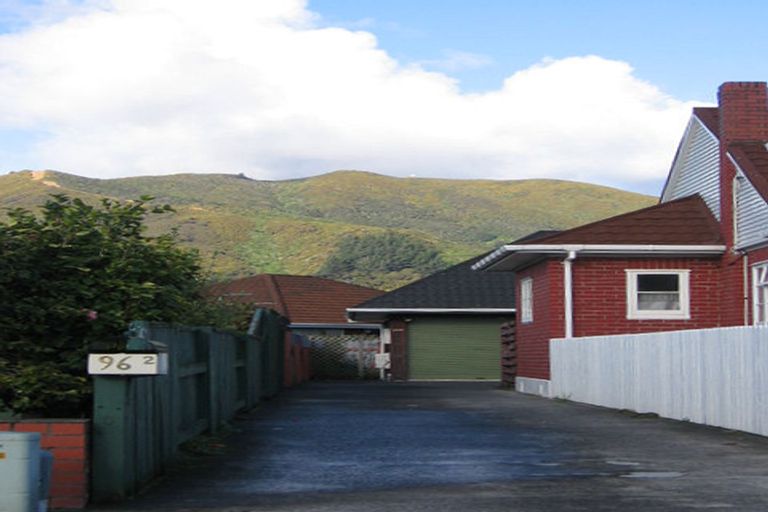 Photo of property in 2/96 Cambridge Terrace, Waterloo, Lower Hutt, 5011