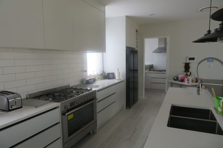 Photo of property in 127 Colonial Drive, Silverdale, 0932