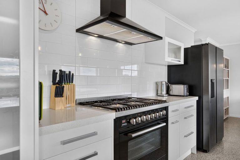 Photo of property in 52 Daniel Parade, Mangawhai, Wellsford, 0975