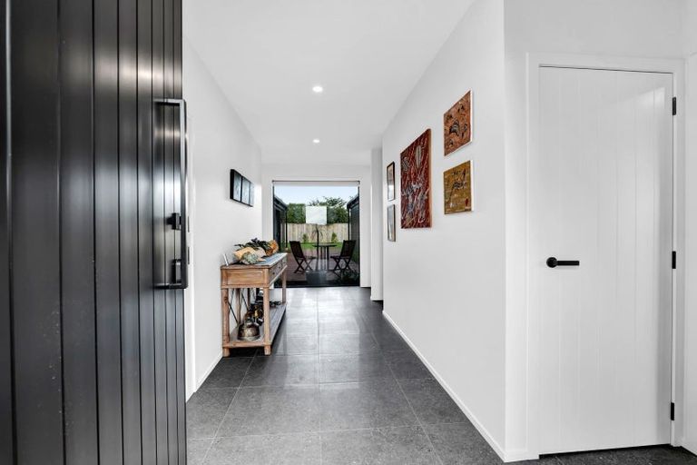 Photo of property in 5/118 Brecon Road, Stratford, 4332