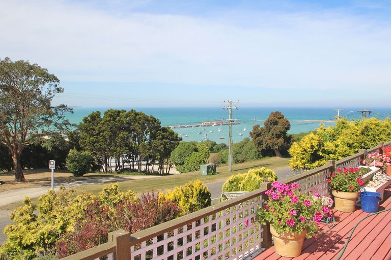 Photo of property in 61 Tyne Street, South Hill, Oamaru, 9400