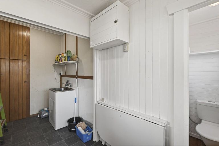 Photo of property in 20 Cameron Street, New Plymouth, 4310