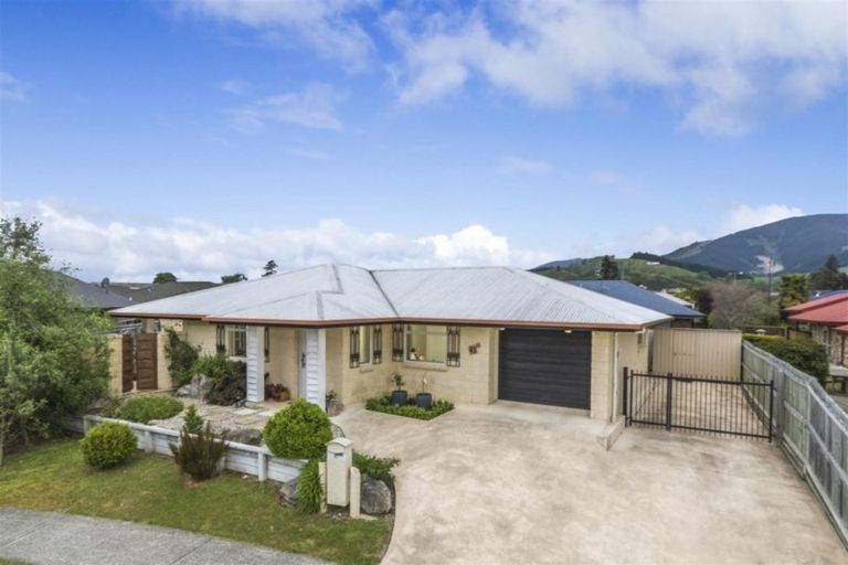 Photo of property in 41 Cambelldon Crescent, Stoke, Nelson, 7011