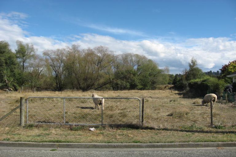 Photo of property in 8 Cross Street, Marchwiel, Timaru, 7910