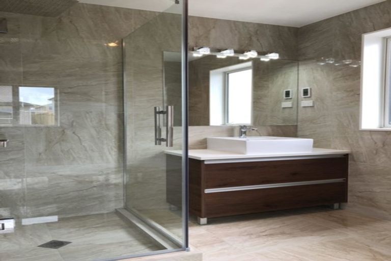 Photo of property in 38 Hangahai Road, Flat Bush, Auckland, 2019