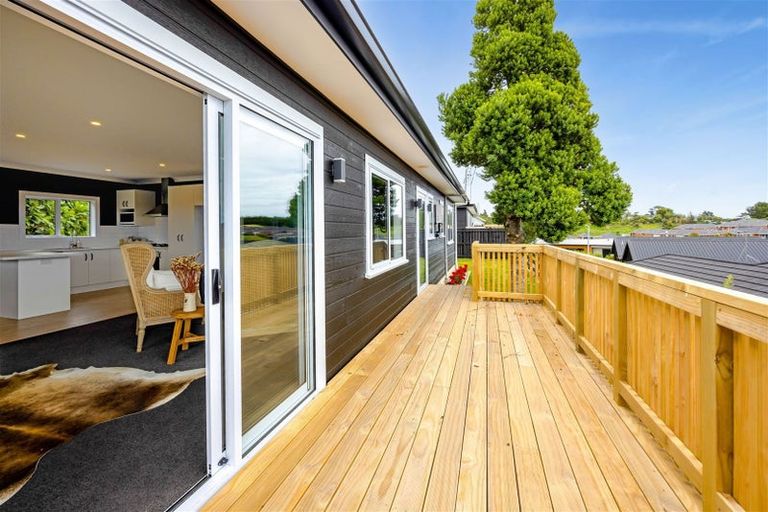 Photo of property in 22a Maple Crescent, Whalers Gate, New Plymouth, 4310