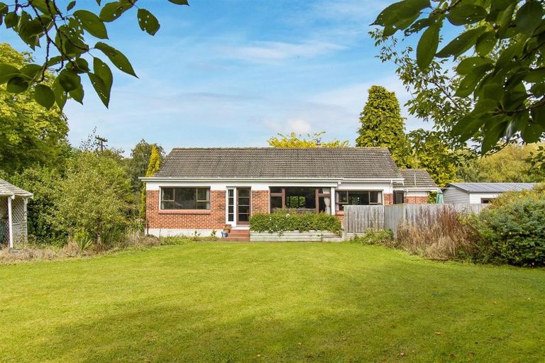 Photo of property in 72 Parsonage Road, Waimate, 7978