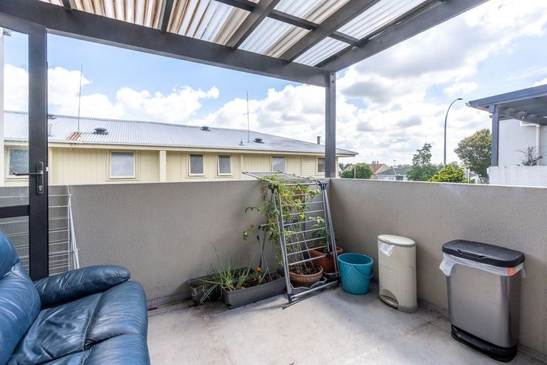 Photo of property in 3/1161 Victoria Street, Whitiora, Hamilton, 3200