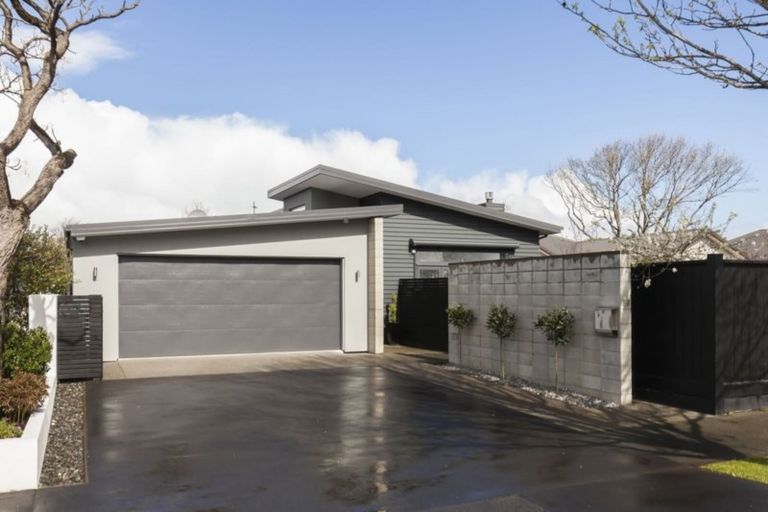 Photo of property in 80 Tomes Road, St Albans, Christchurch, 8052