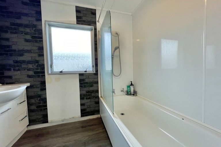 Photo of property in 12 Bedford Place, Tokoroa, 3420