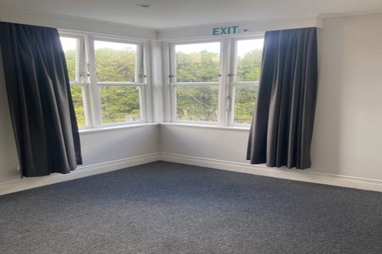 Photo of property in 23 Tinakori Road, Thorndon, Wellington, 6011