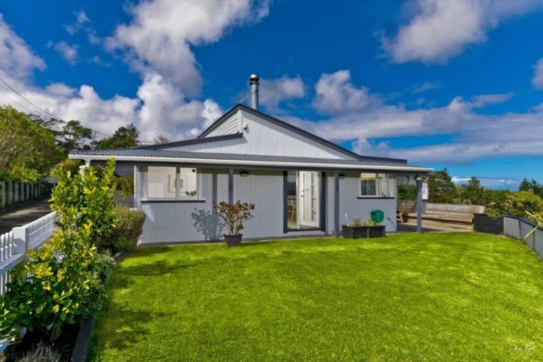 Photo of property in 80 Wishart Road, Helensville, 0875