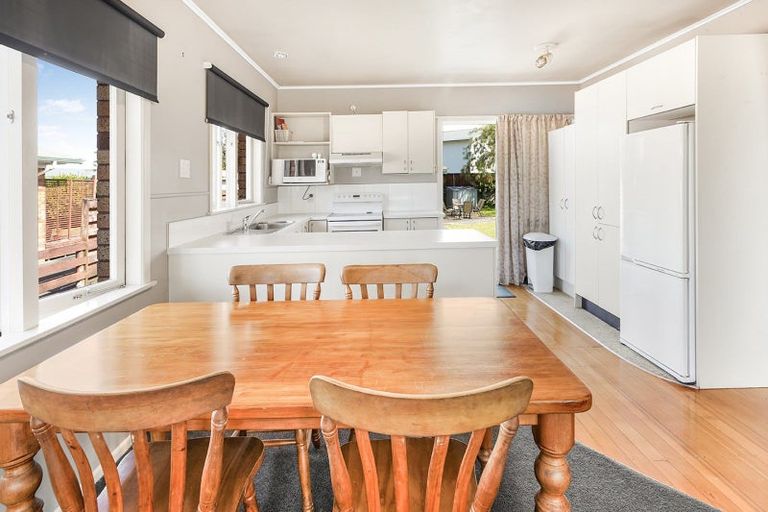 Photo of property in 31 Mears Road, St Andrews, Hamilton, 3200