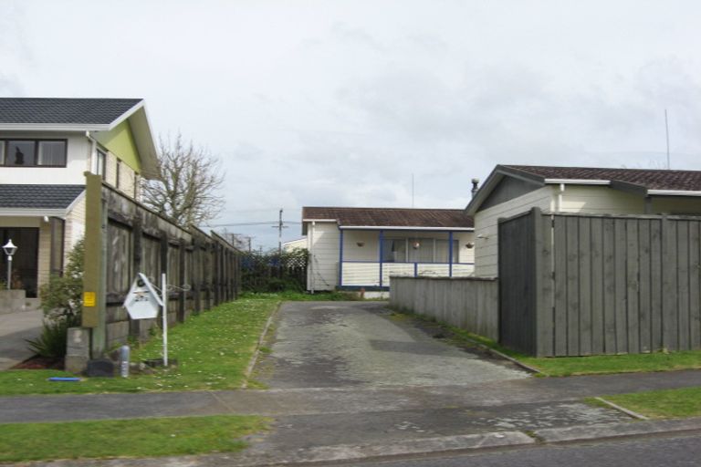 Photo of property in 27b Kowhai Street, Inglewood, 4330