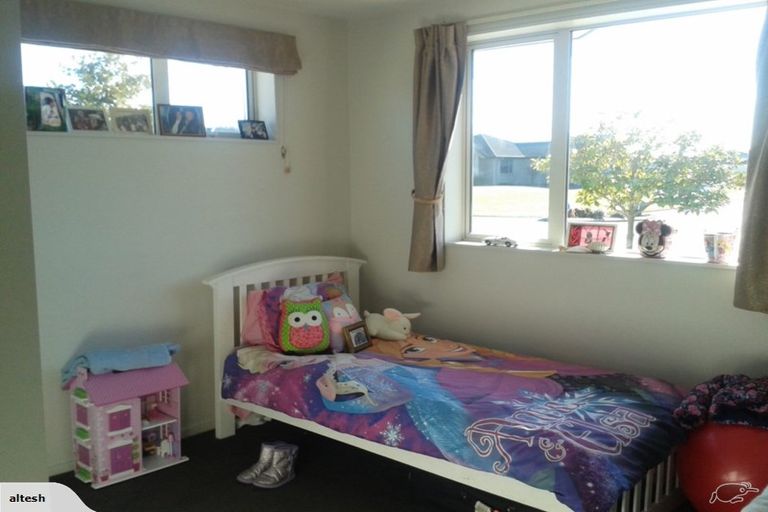 Photo of property in 60 Te Huia Drive, Flagstaff, Hamilton, 3210