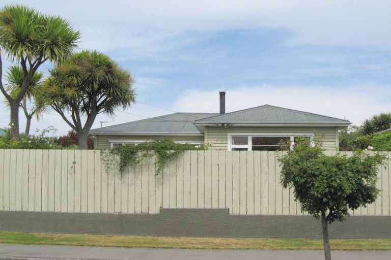 Photo of property in 164 Weston Road, St Albans, Christchurch, 8052