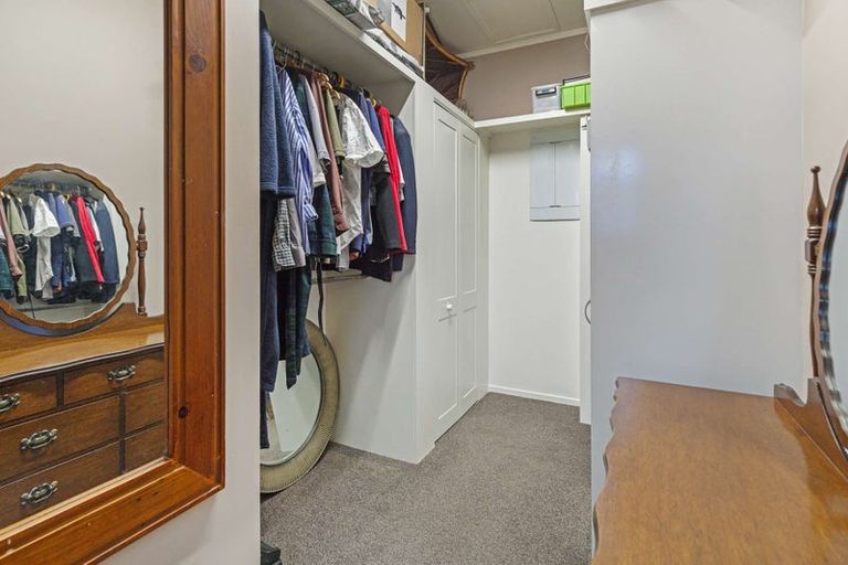 Photo of property in 24 Wairere Road, Bastia Hill, Whanganui, 4500