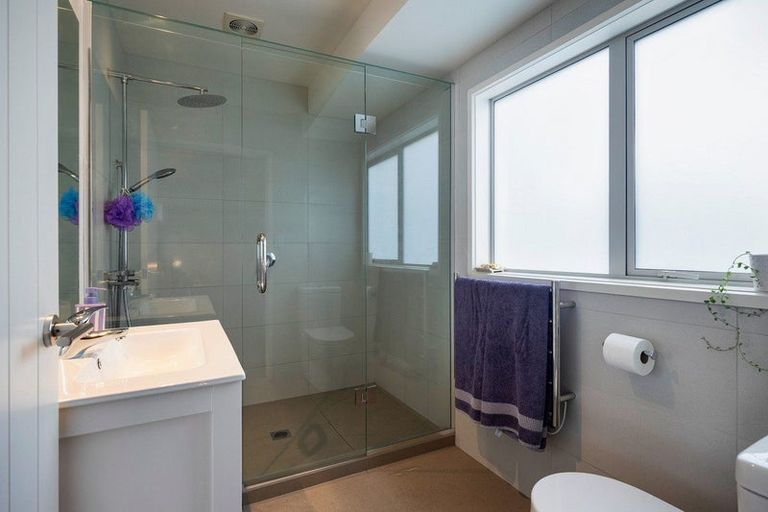 Photo of property in 40 Weatherly Drive, Beachlands, Auckland, 2018