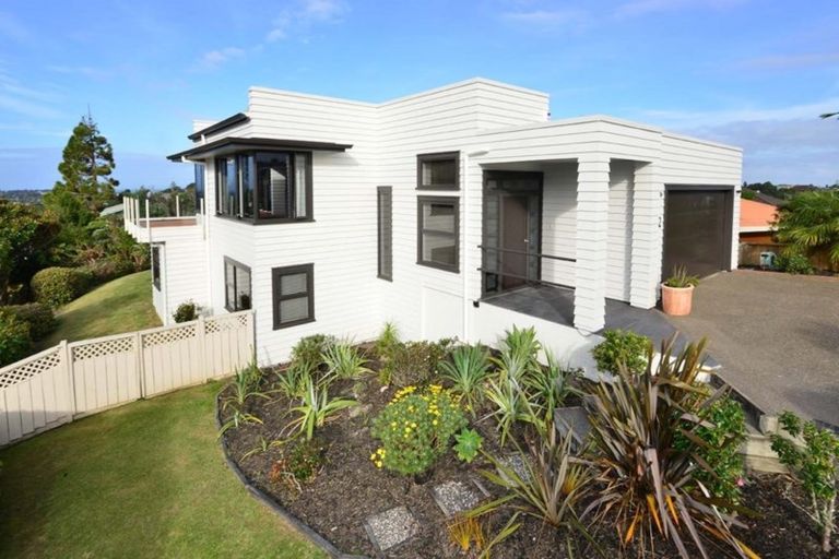 Photo of property in 22 Wentwood Place, Torbay, Auckland, 0630