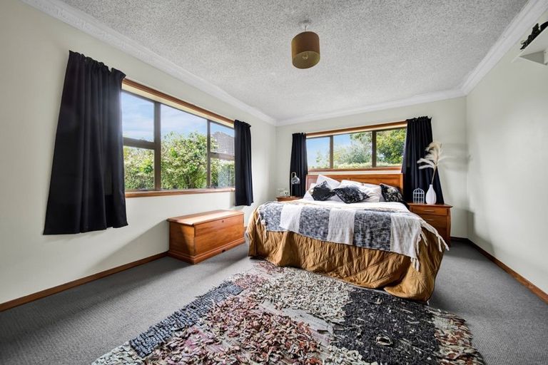 Photo of property in 24 Kahikatea Street, Inglewood, 4330