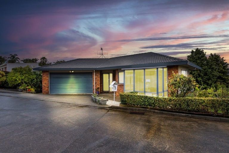 Photo of property in 5 Noone Close, Onerahi, Whangarei, 0110