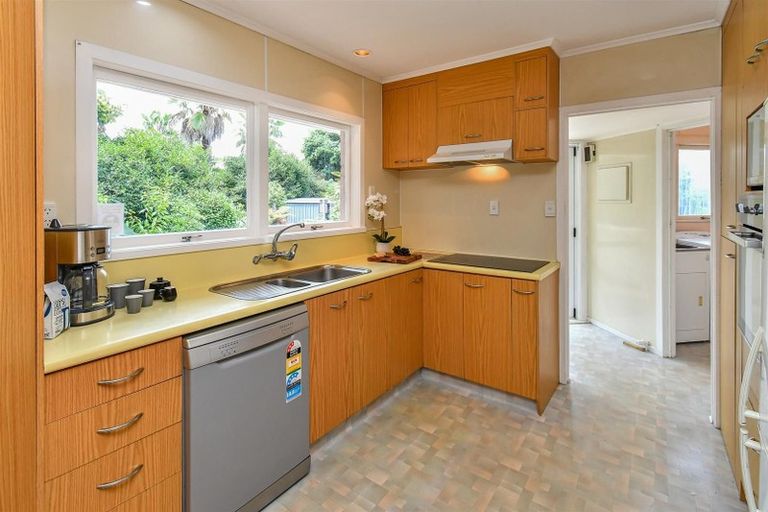 Photo of property in 3 Dennis Avenue, Hillpark, Auckland, 2102