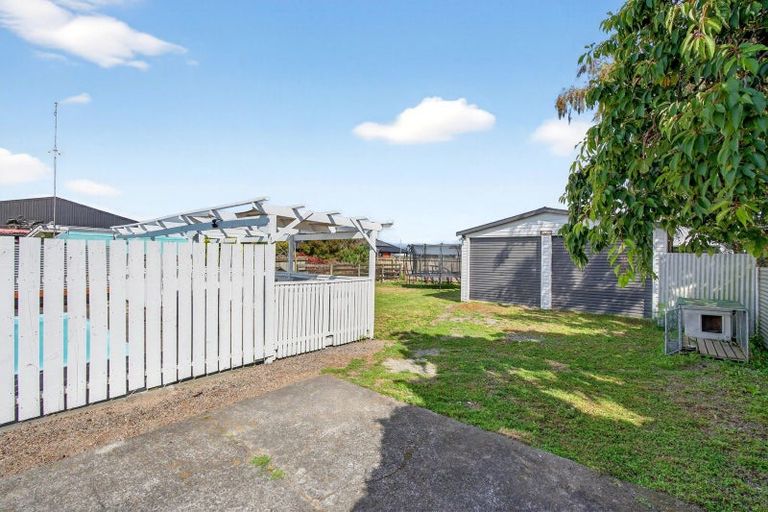 Photo of property in 382 High Street South, Carterton, 5713