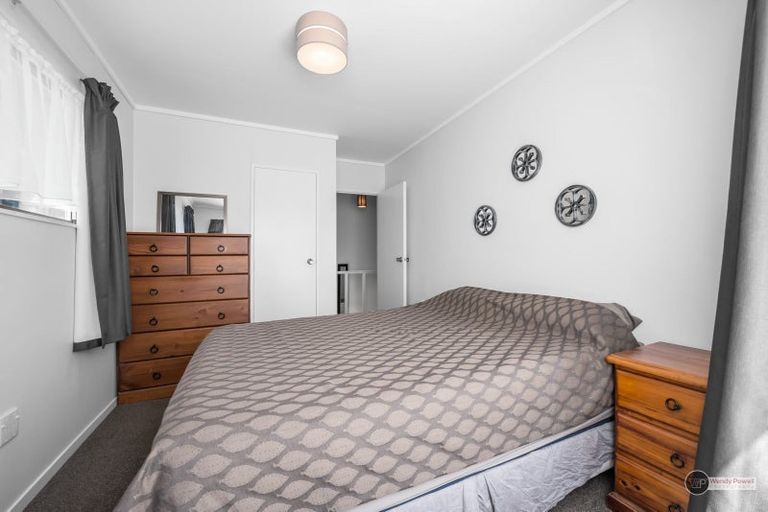 Photo of property in 33a Cleary Street, Waterloo, Lower Hutt, 5011