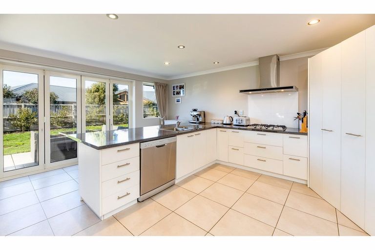 Photo of property in 52 Beaumont Drive, Rolleston, 7614