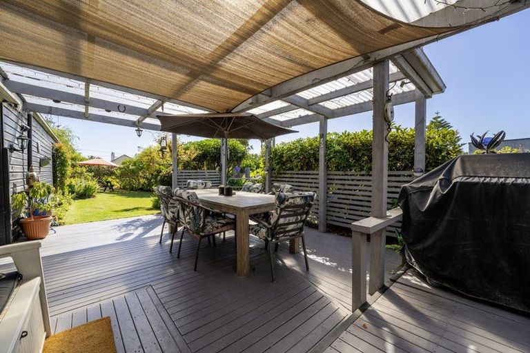 Photo of property in 32 Clare Street, Oamaru North, Oamaru, 9400