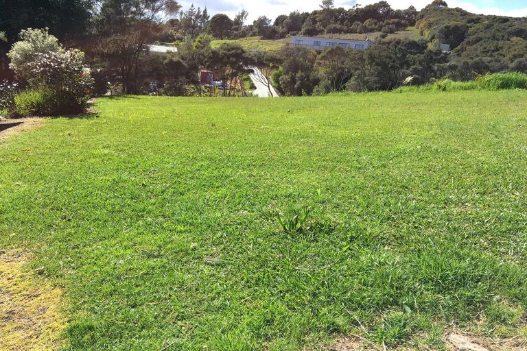 Photo of property in 15 Garden Court, Haruru, 0204