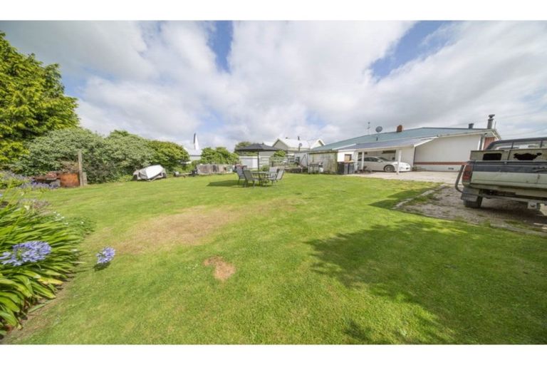 Photo of property in 38 Brydone Street, Edendale, 9825