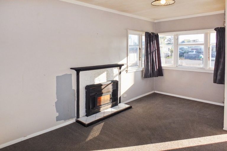 Photo of property in 11 Thomas Place, Foxton Beach, Foxton, 4815