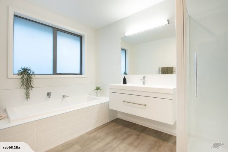 Photo of property in 39 Kahuparere Crescent, Pyes Pa, Tauranga, 3112