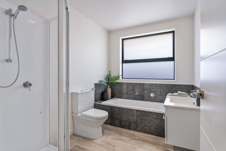 Photo of property in 45 Taioma Close, Papamoa, 3118