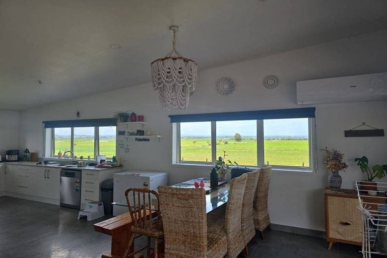 Photo of property in 154 Pukehina Parade, Pukehina, Te Puke, 3189