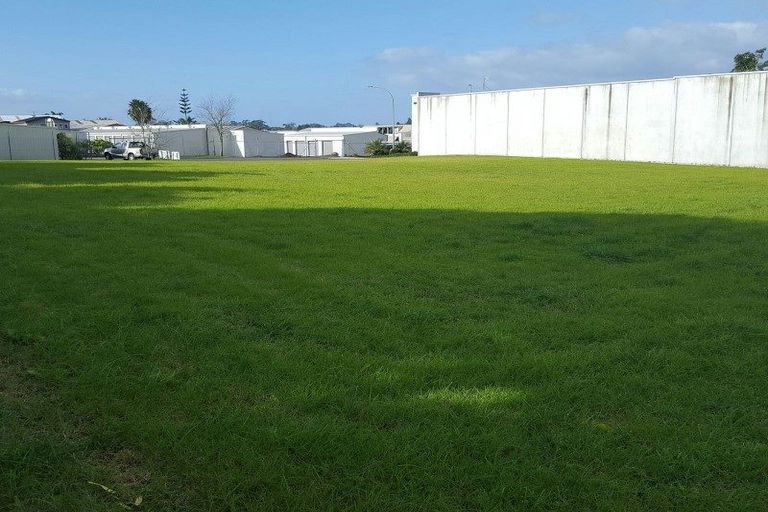 Photo of property in 11 Kerikeri Grove, Kerikeri, 0230