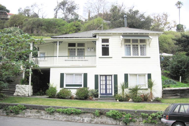 Photo of property in 39 Faraday Street, Hospital Hill, Napier, 4110