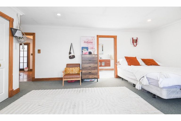 Photo of property in 48 Hamon Place, Pukehangi, Rotorua, 3015