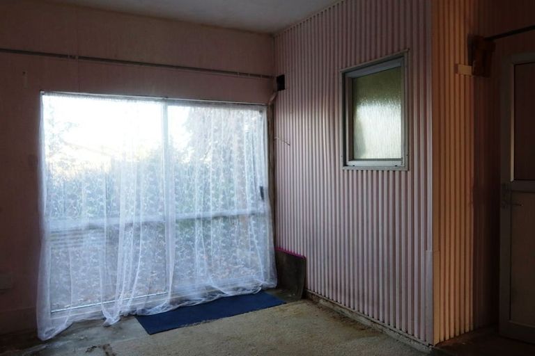 Photo of property in 19 Graham Street, Te Kopuru, 0391